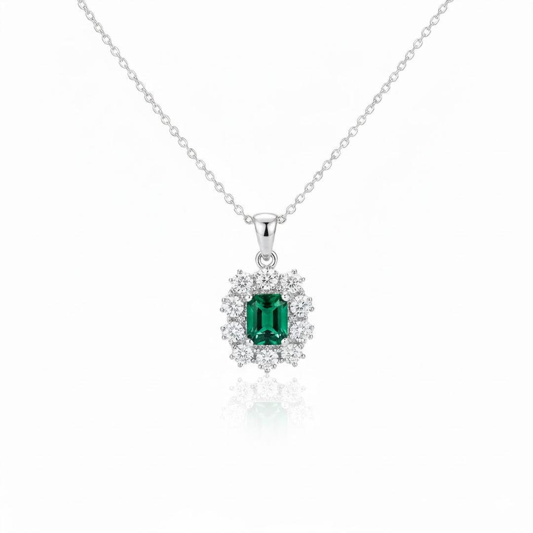 Collier en cristal émeraude vintage
