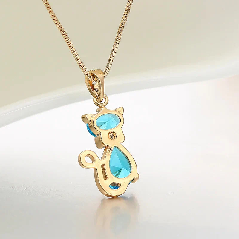 Collier pendentif chat en cristal