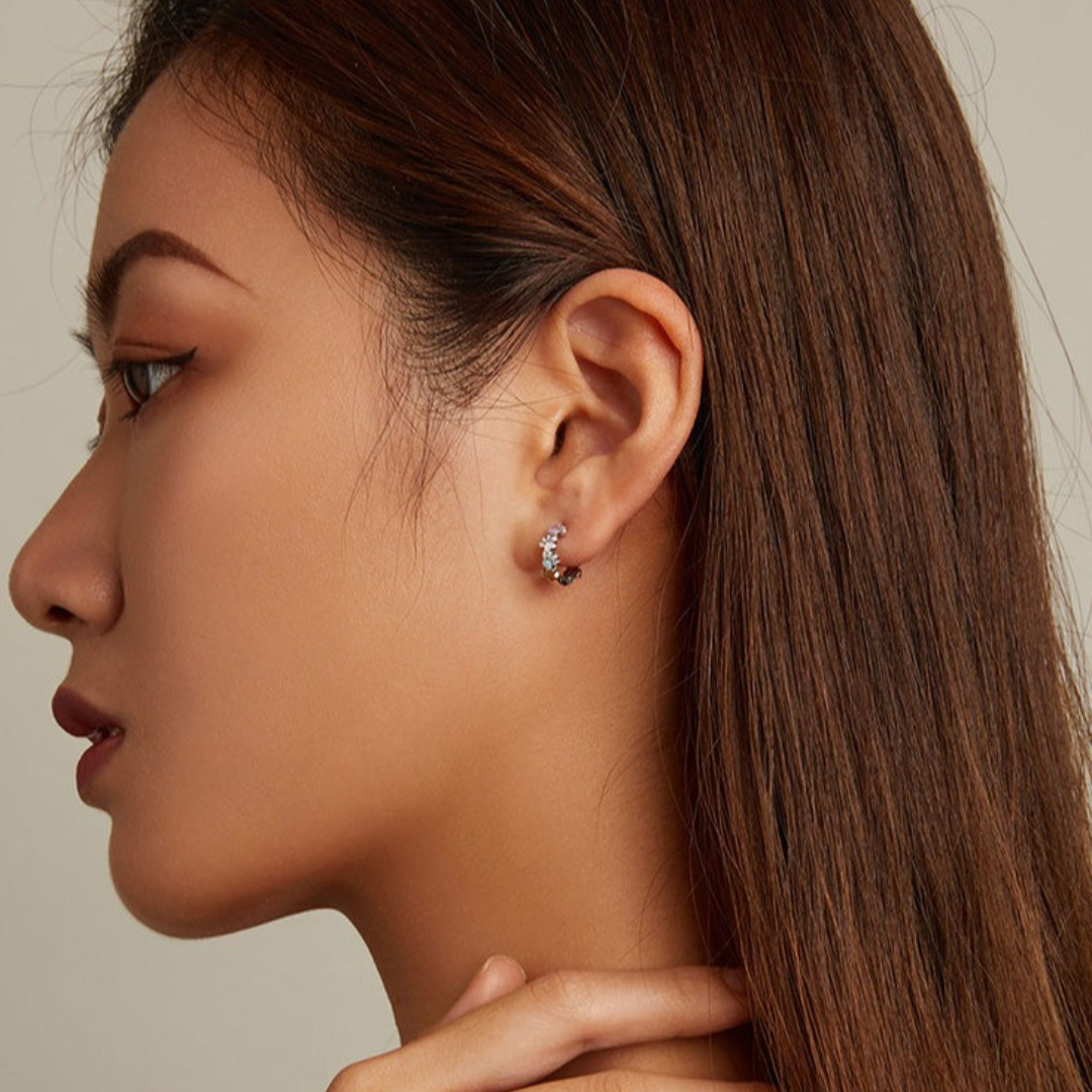 Boucles d'oreilles en argent sterling avec des pattes colorées