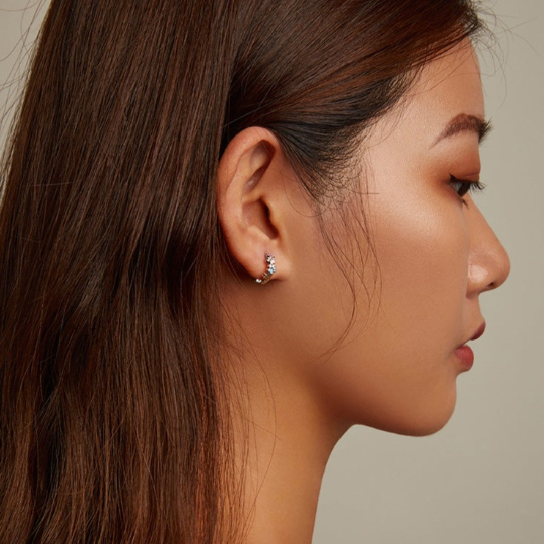 Boucles d'oreilles en argent sterling avec des pattes colorées