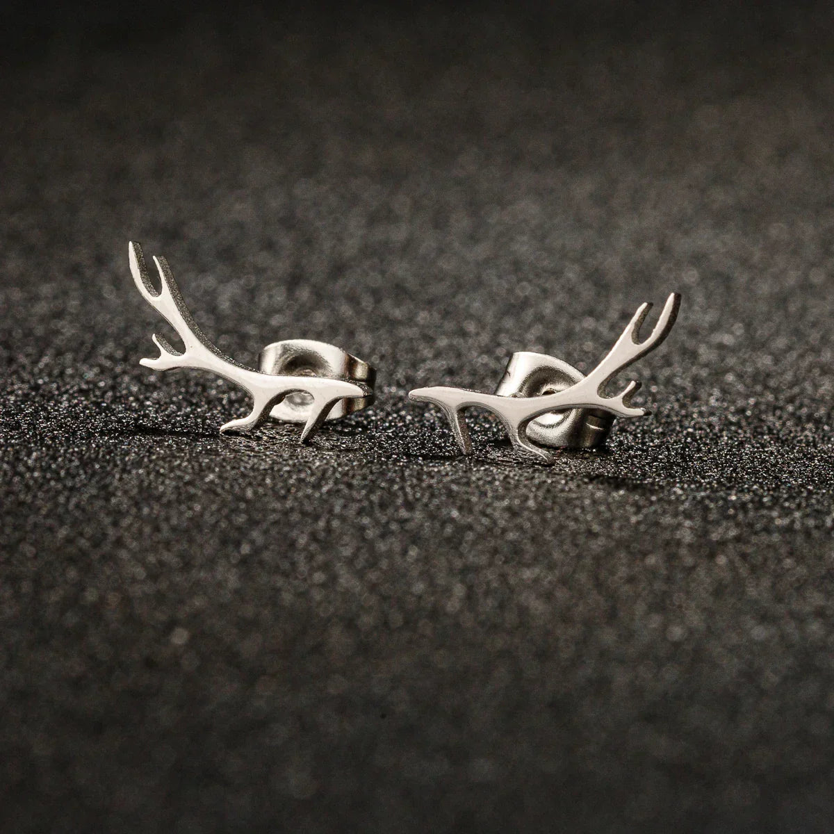 Boucles d'oreilles en forme de corne de cerf