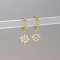 Boucles d'oreilles pendentifs en cristal classique en forme de flocon de neige