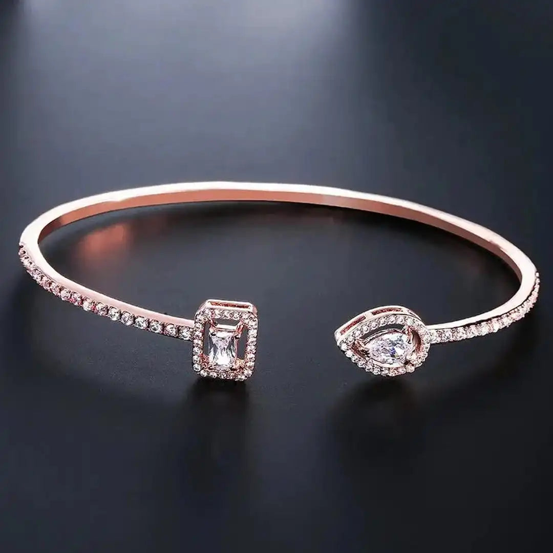 Deux bracelets de manchette ouverts Kivi Kulta
