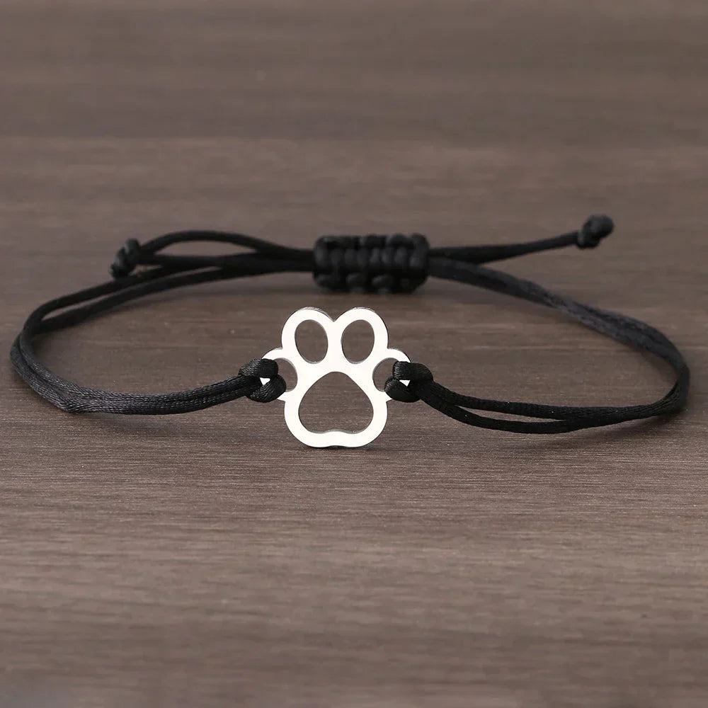Bracelet ajustable à cordon Tassu – design noir et rouge