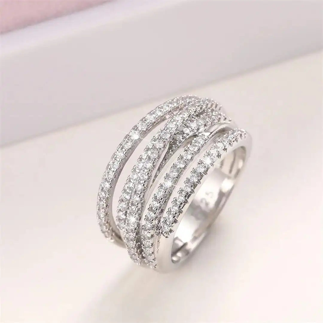 Bague croisée en zirconium empilée