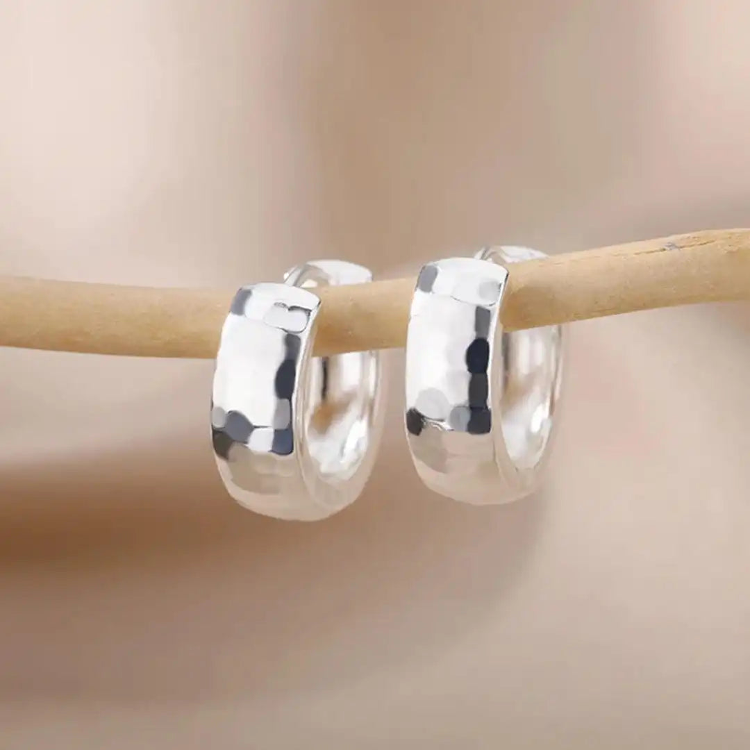 Boucles d'oreilles Sculptées en Or Intemporelles