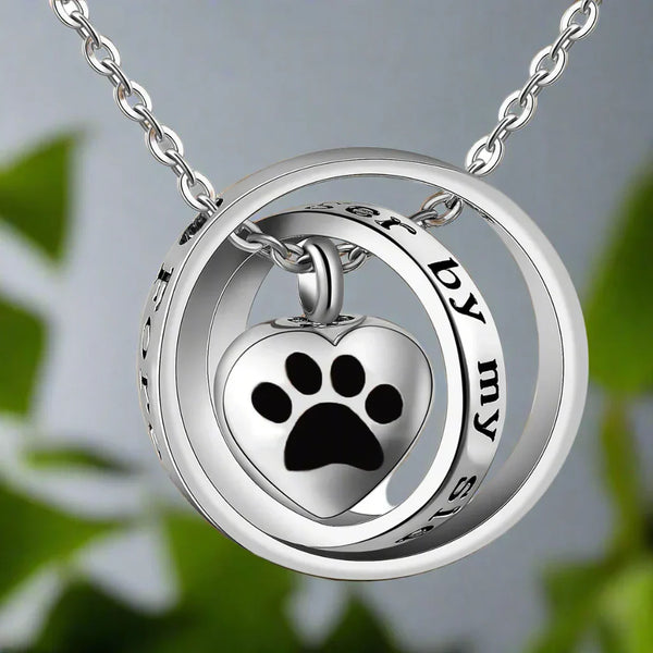Et encore à mes côtés pour toujours, dans mon cœur, collier en acier inoxydable avec urne funéraire en forme de patte