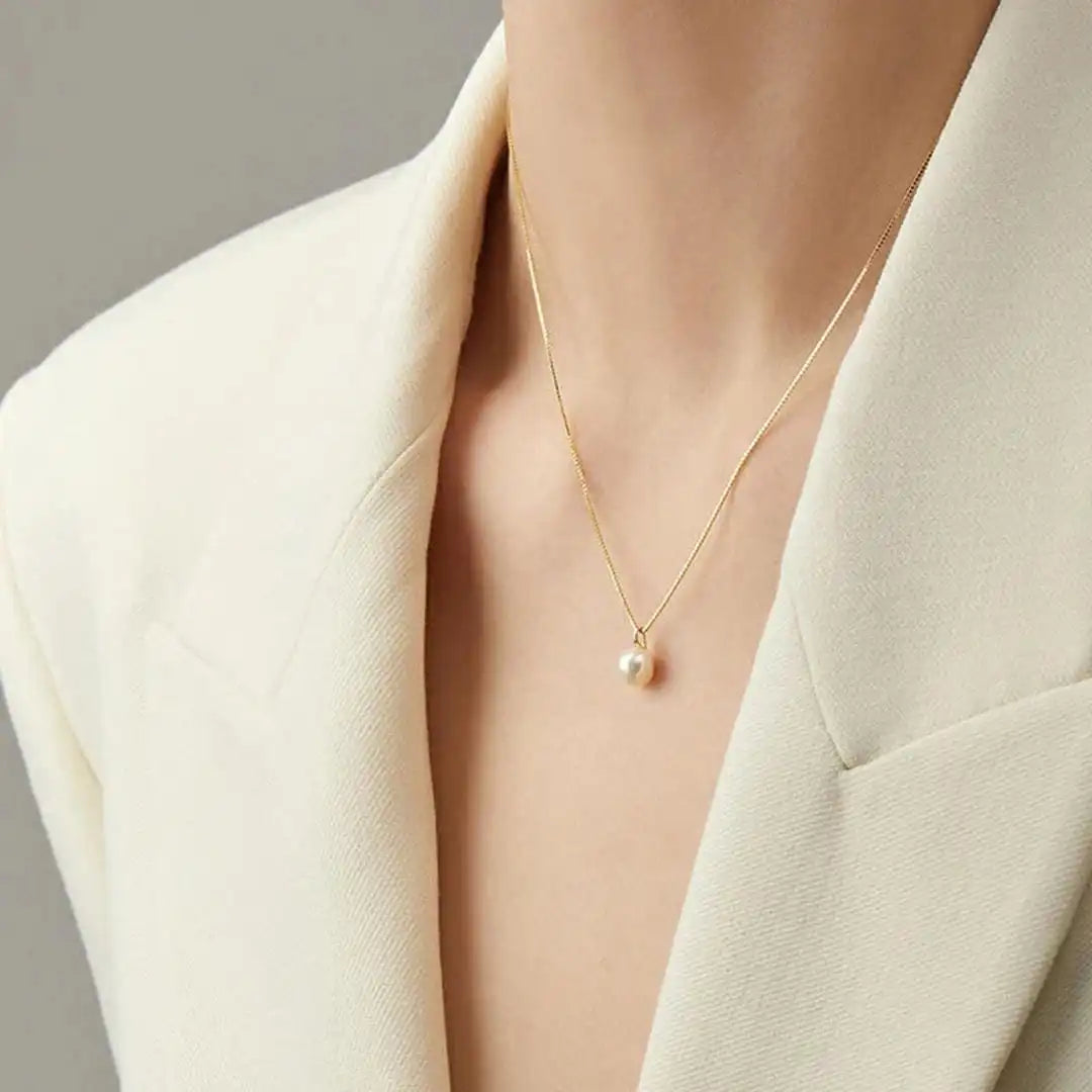 Collier pendentif perle intemporelle