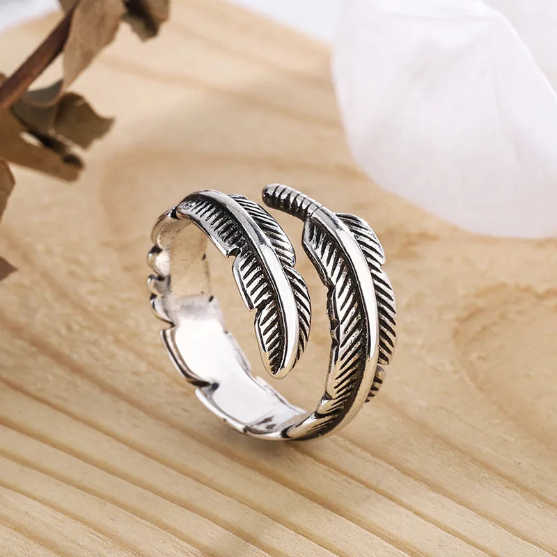 Bague commémorative ajustable en plume d'ange