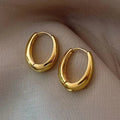 Boucles d'oreilles en anneau dorées classiques