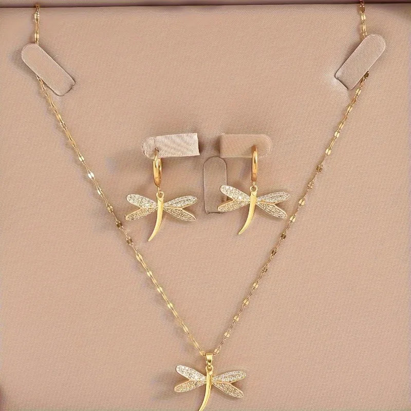 Collier en libellule dorée avec boucles d'oreilles bonus
