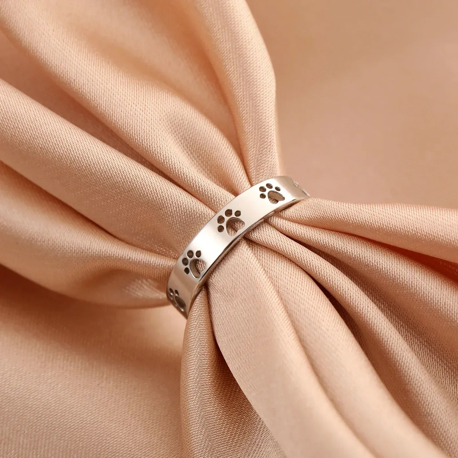 Bague en forme de patte dorée – acier inoxydable