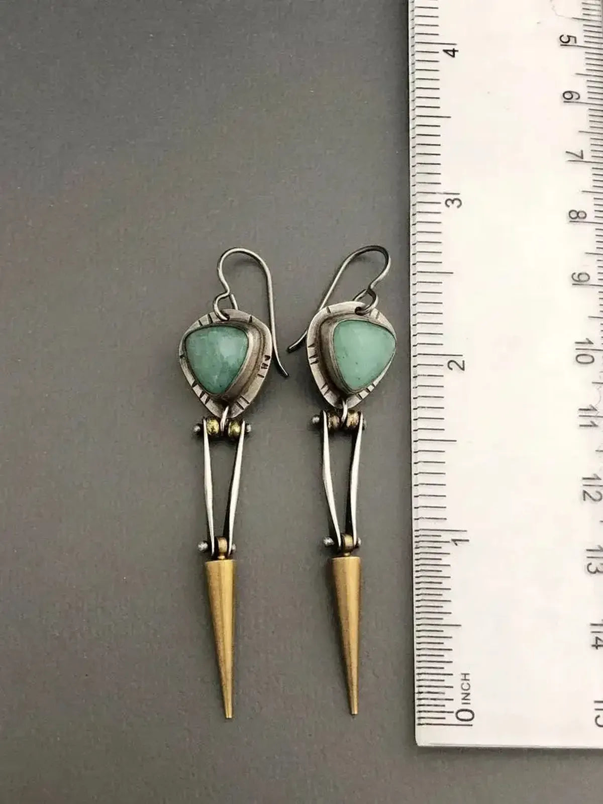 Boucles d'oreilles en pierre vintage Luonto