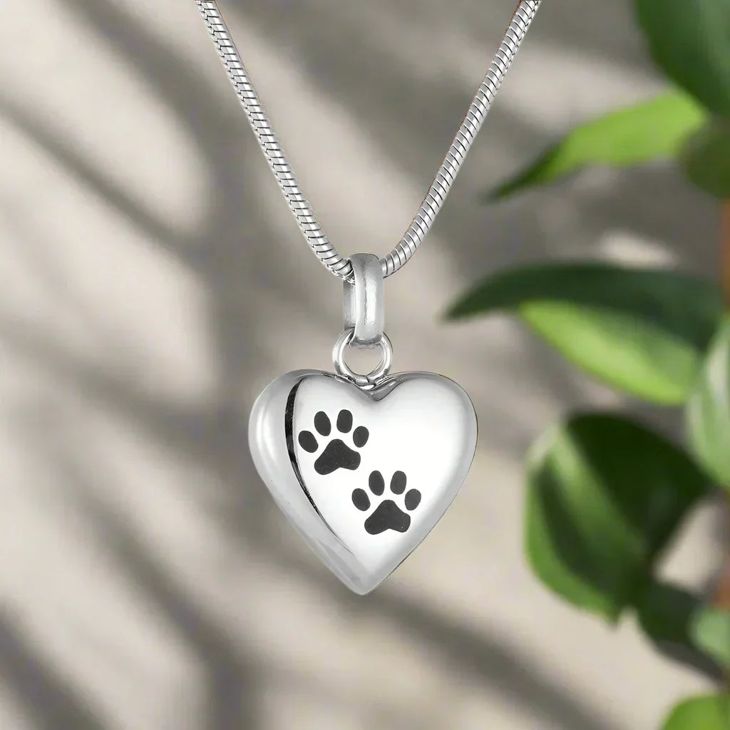 Collier en forme de cœur avec pendentif en patte, urne funéraire souvenir pour animal de compagnie
