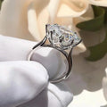 Bague en or intemporelle avec zircon cubique