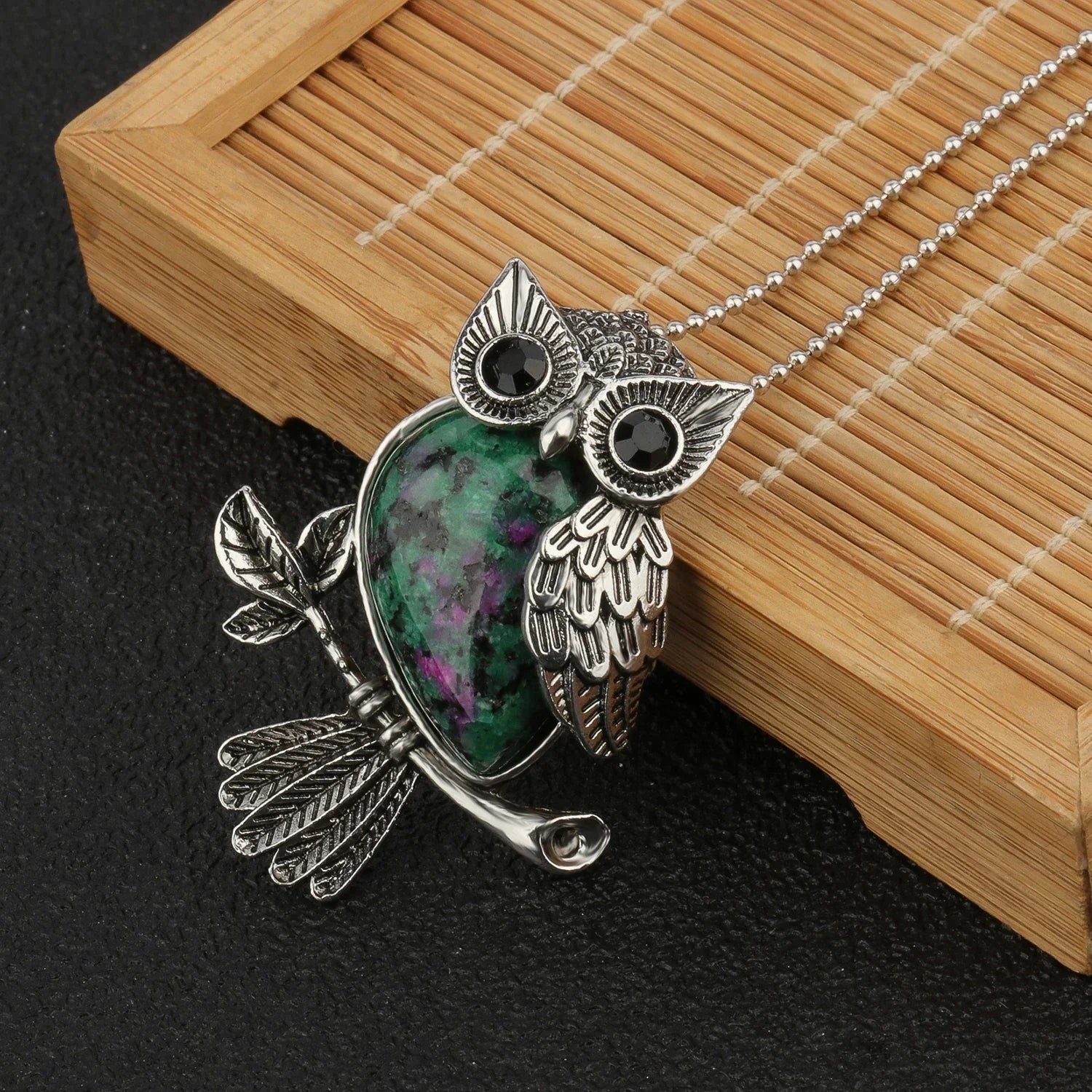 Collier pendentif hibou en cristal de sagesse