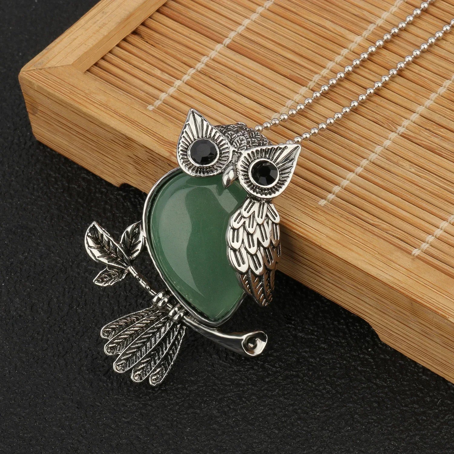 Collier pendentif hibou en cristal de sagesse