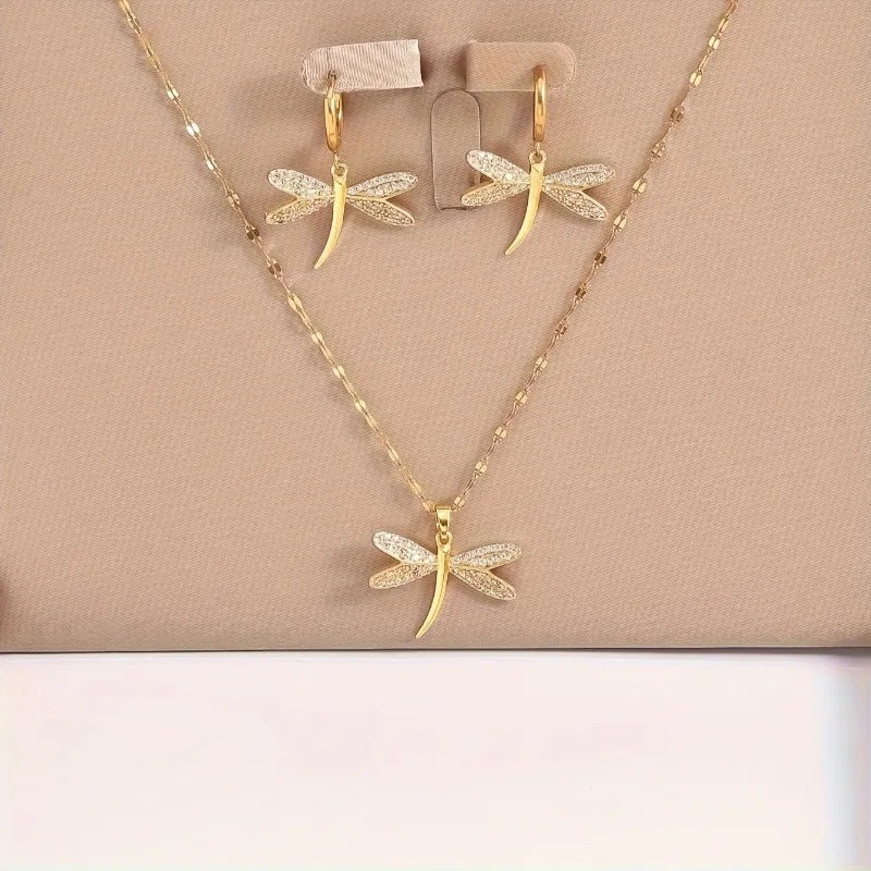 Collier en libellule dorée avec boucles d'oreilles bonus