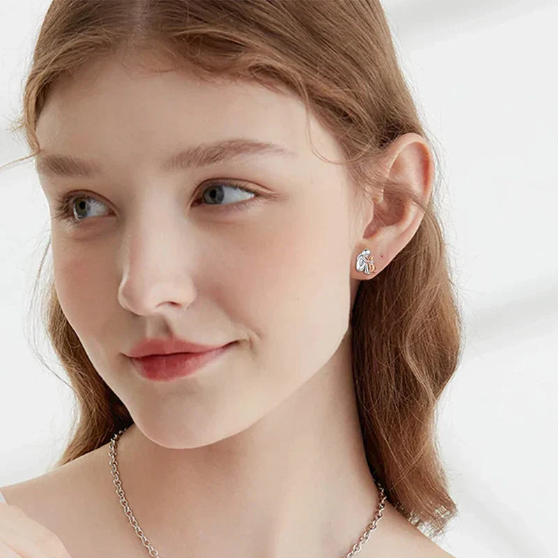 Boucles d'oreilles en forme de chat bicolores argent et or