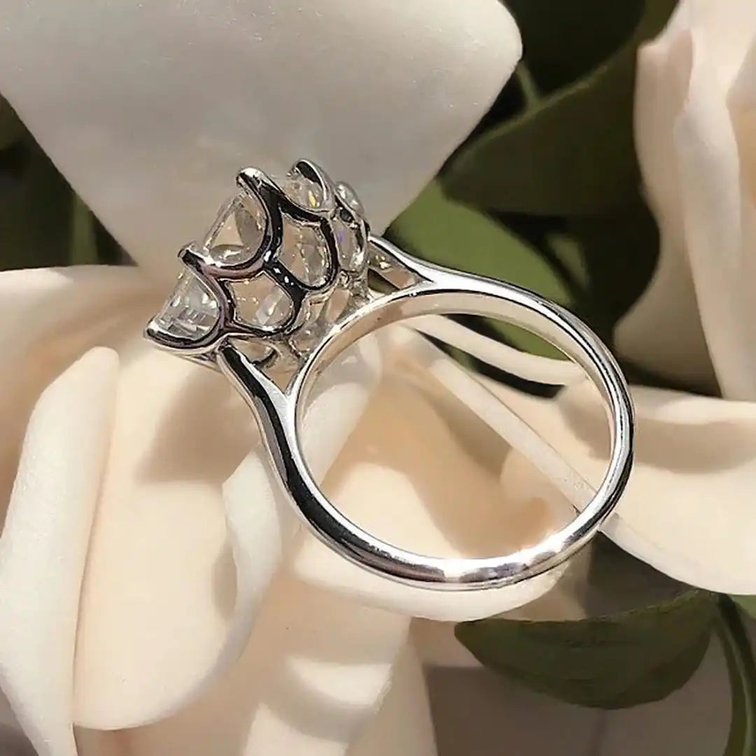 Bague en or intemporelle avec zircon cubique