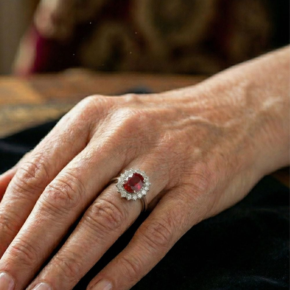Bague rubis couronne écarlate