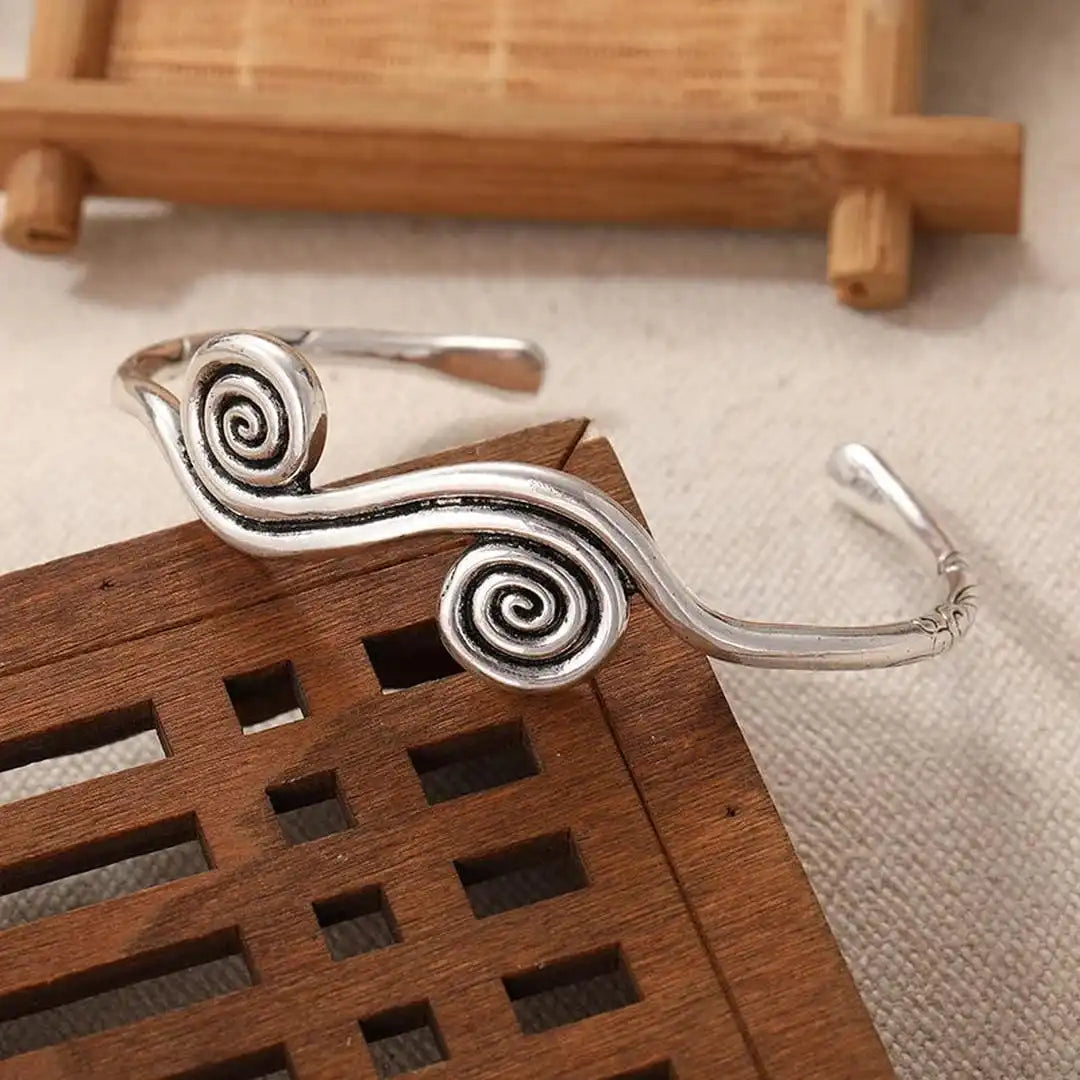 Bracelet manchette en argent classique à double spirale