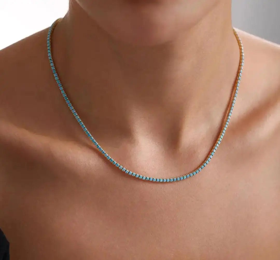 Collier en pierre turquoise vintage doré