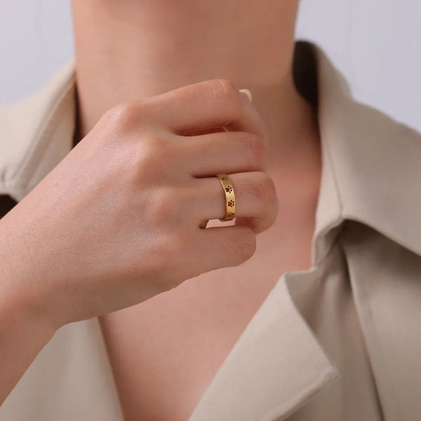 Bague en forme de patte dorée – acier inoxydable