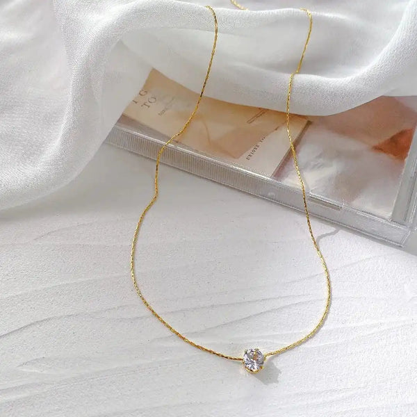 Collier pendentif délicat