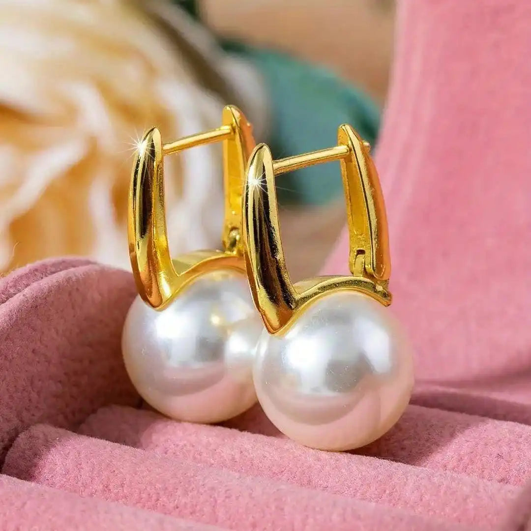 Boucles d'oreilles en perles dorées vintage