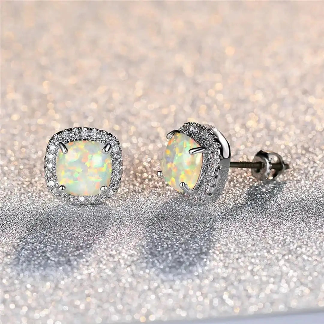 Boucles d'oreilles rondes en opale de feu intemporelles