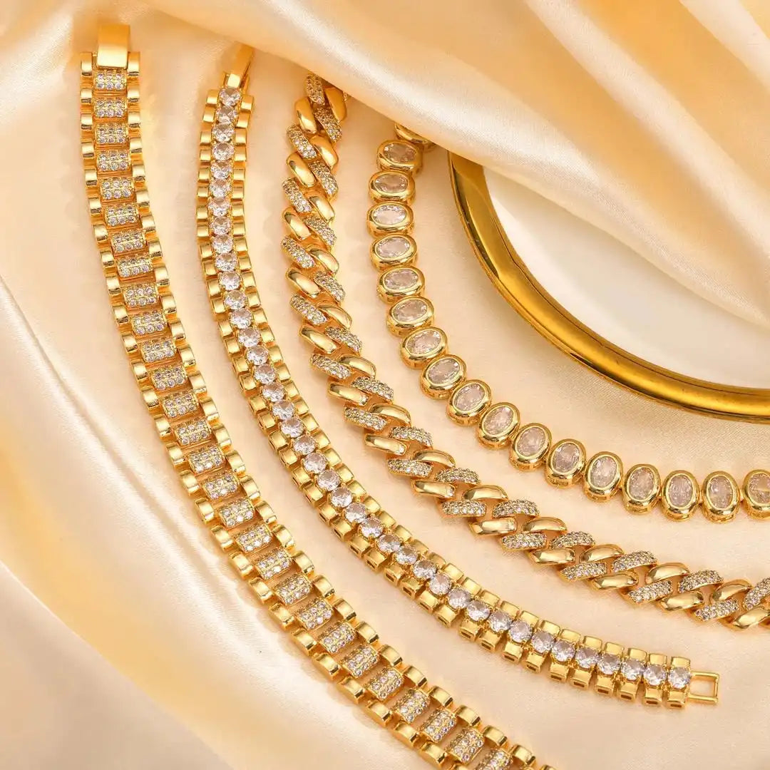 Bracelet ajustable en zircon cubique doré