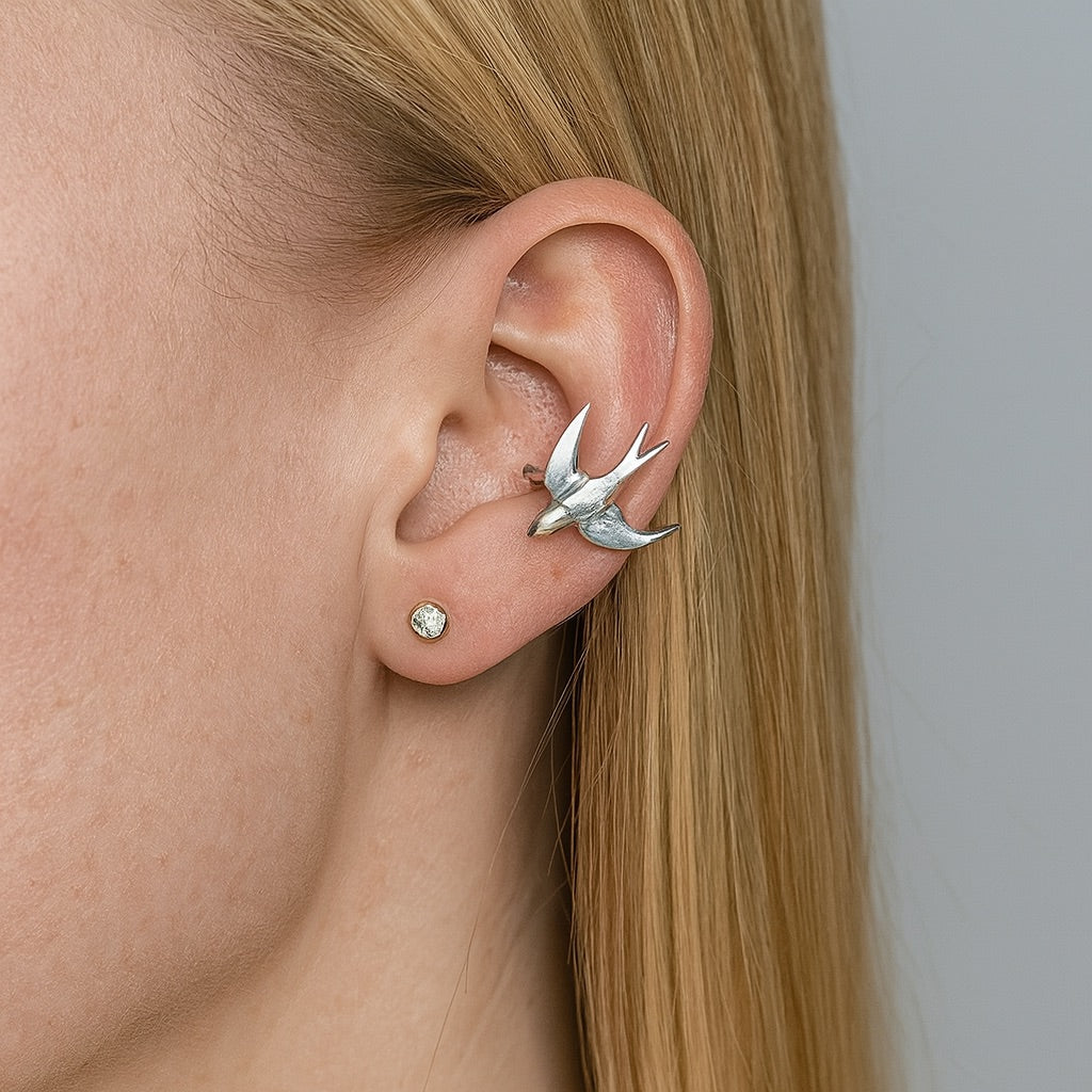 Jolies boucles d'oreilles clips en argent en forme d'hirondelle