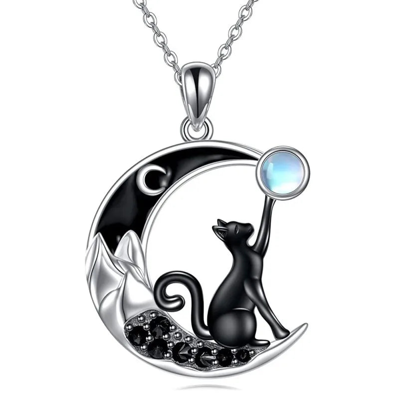 Collier pendentif en cristal de lune avec un chat noir