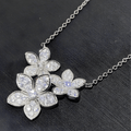 Collier Fleur Royale Dorée