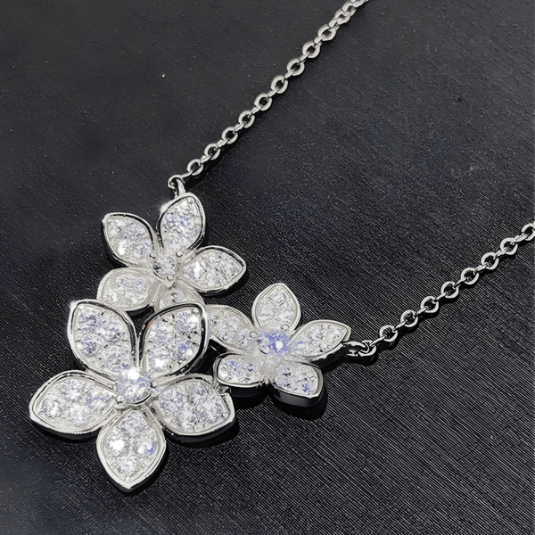 Collier Fleur Royale Dorée