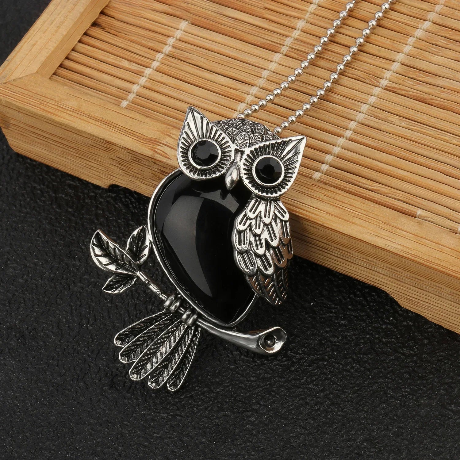 Collier pendentif hibou en cristal de sagesse