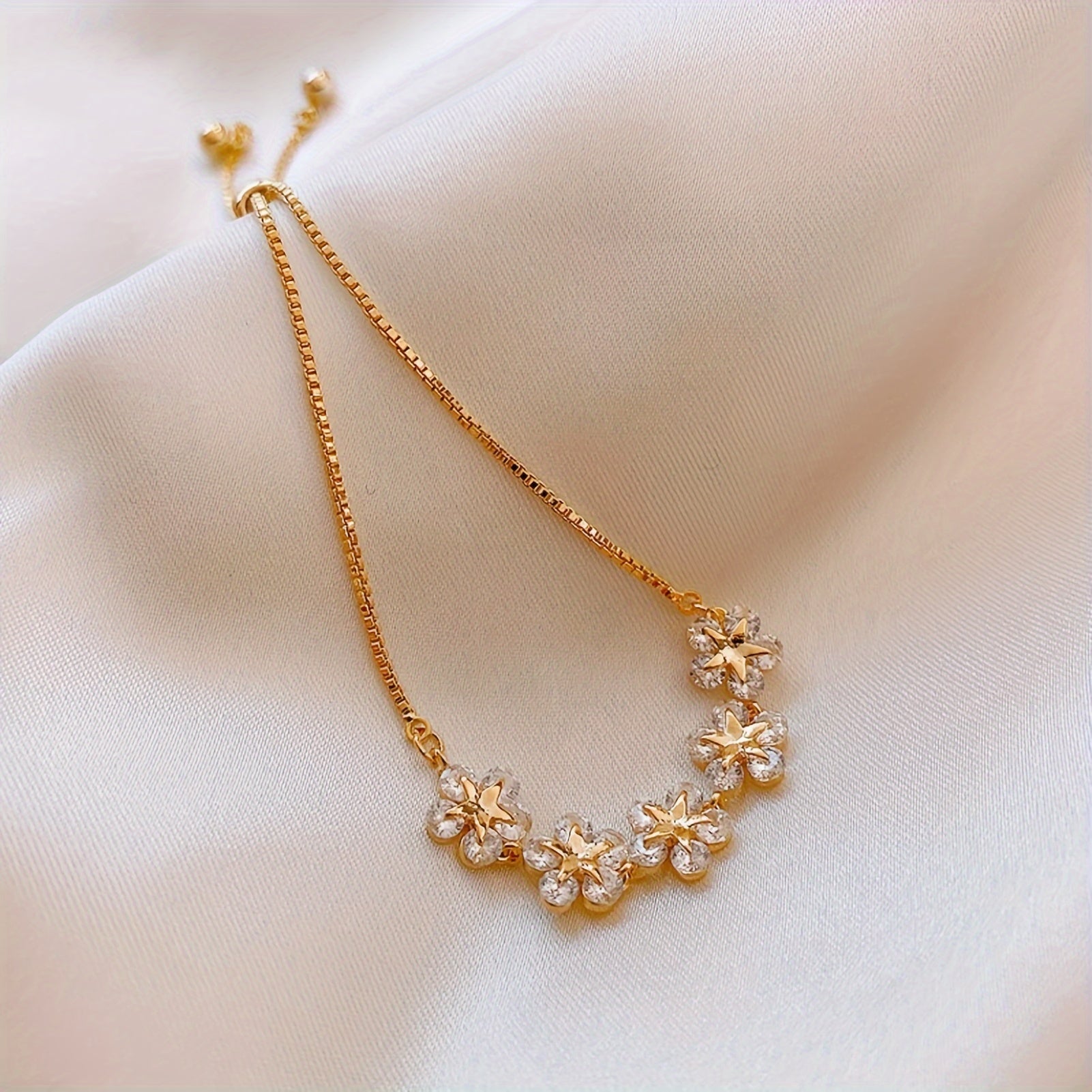 Bracelet Fleur en Zirconium Or Blanc