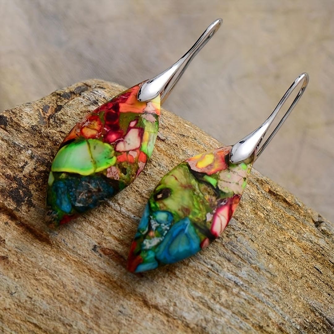 Boucles d'oreilles en pierre naturelle bohème en forme de feuille