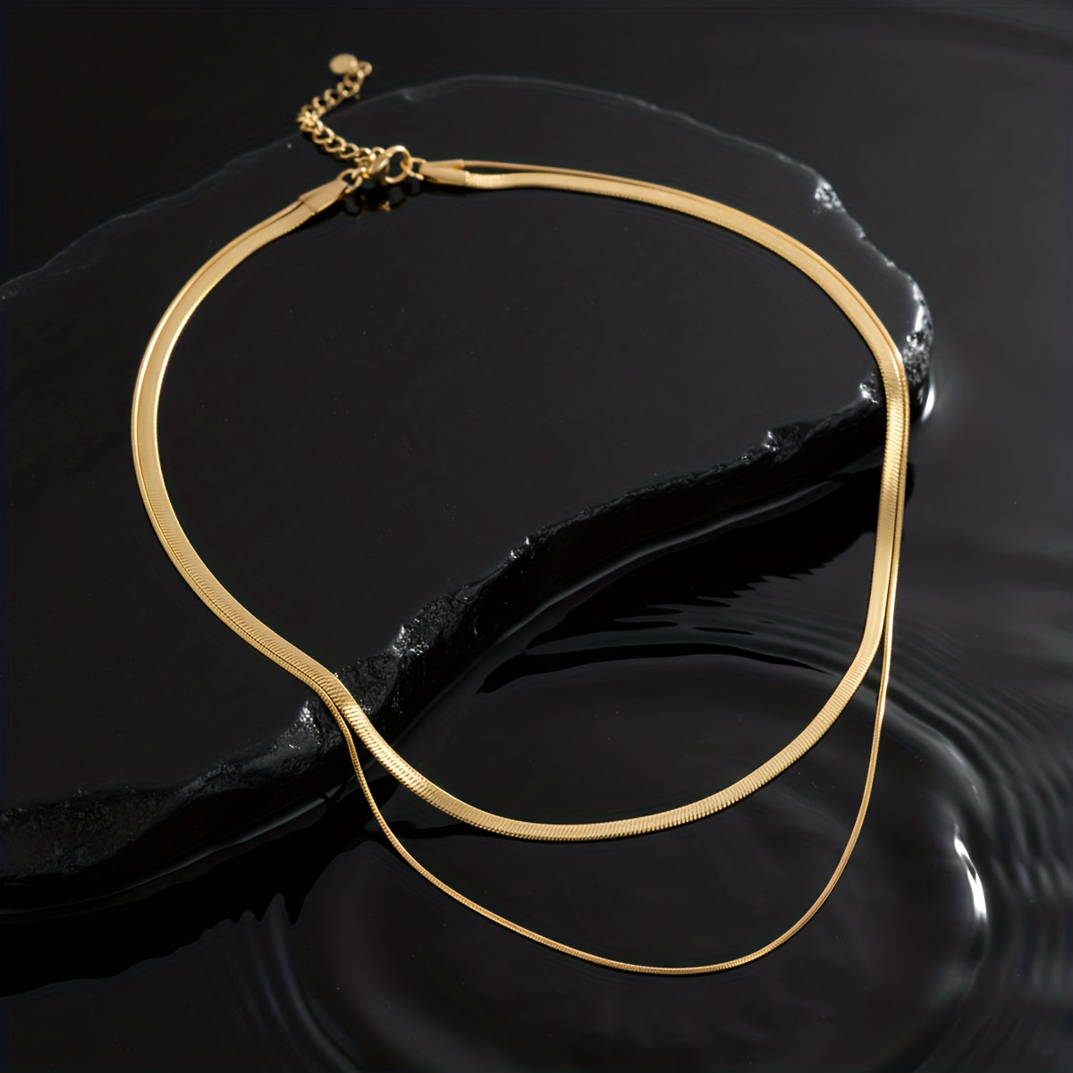 Collier superposé en or blanc serpent