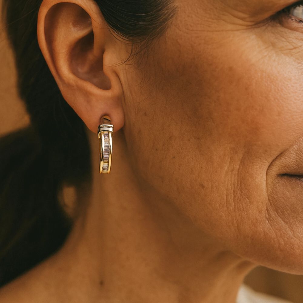 Boucles d'oreilles vintage dorées et diamants