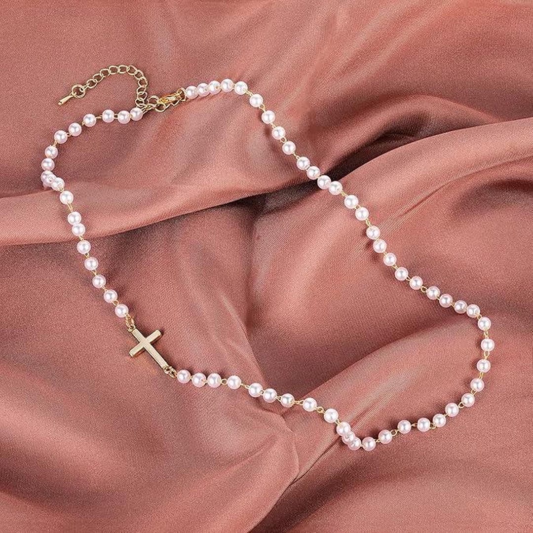 Le collier Ikuinen Helmi