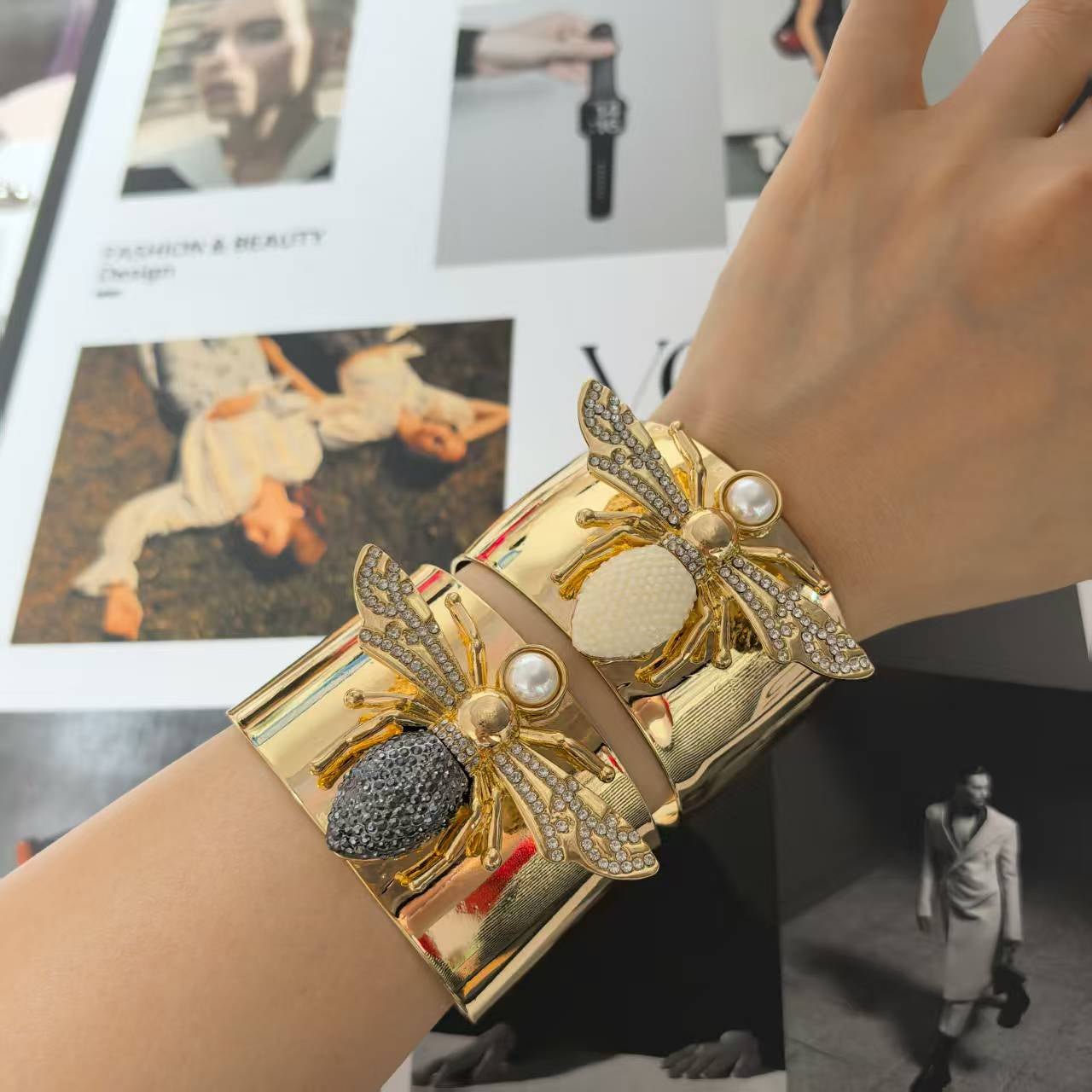 Bracelet en or Reine Abeille