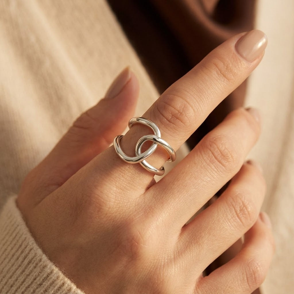 Bague Ouverte Entrelacée en Argent