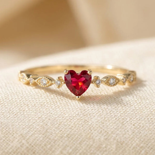 Bague cœur rubis dorée