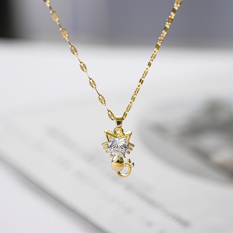 Collier en forme de chat plaqué or avec zircon