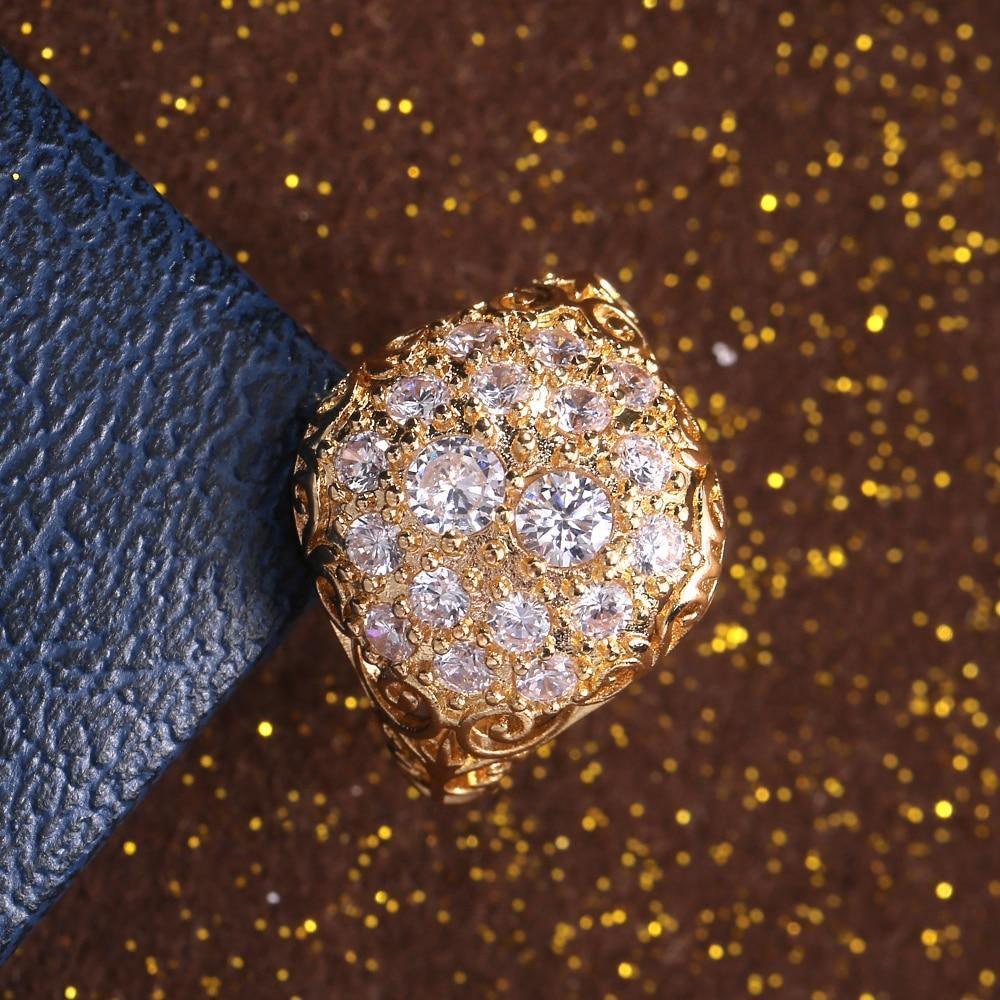 Bague Vintage Ronde en Diamant Doré