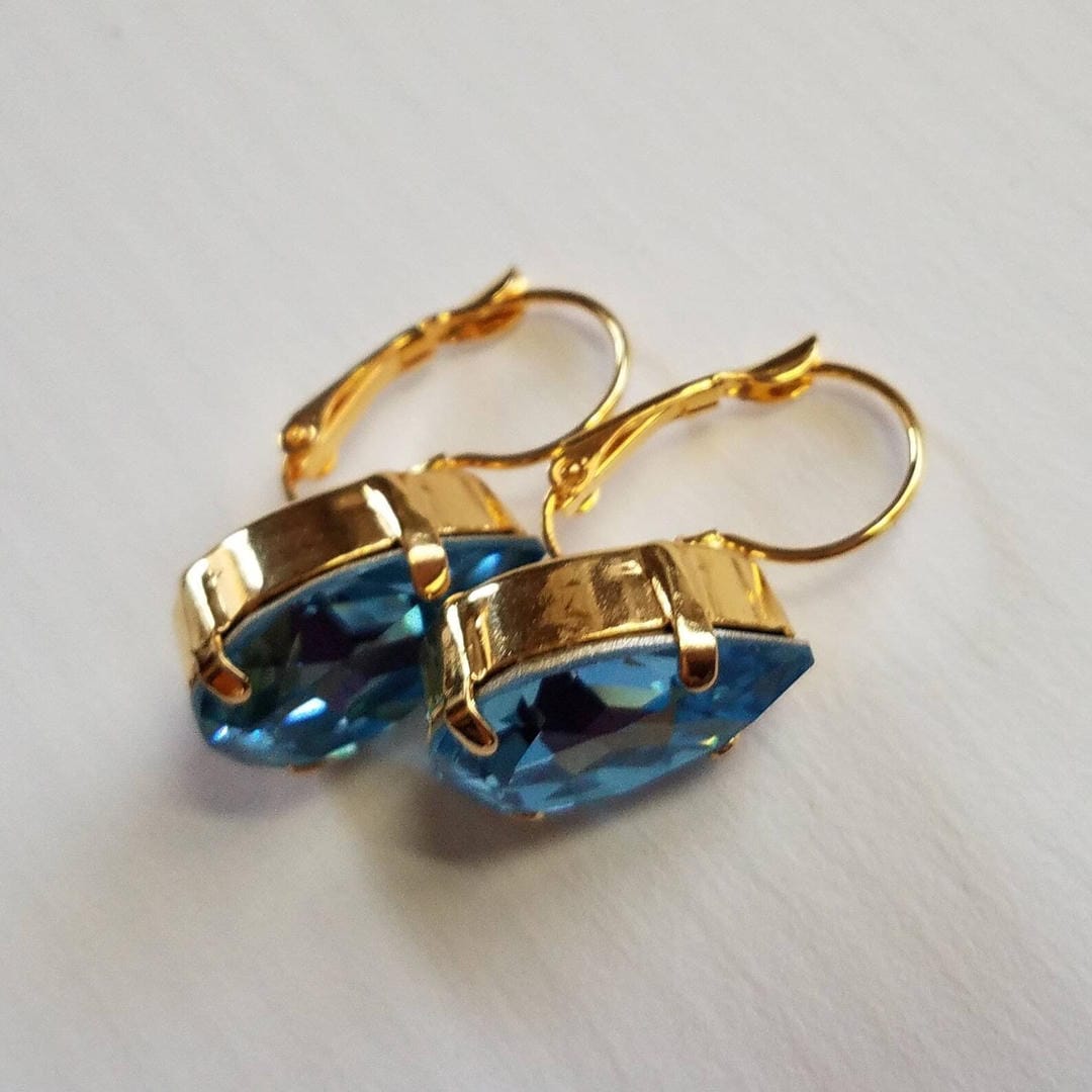 Boucles d'oreilles en verre bleu vintage