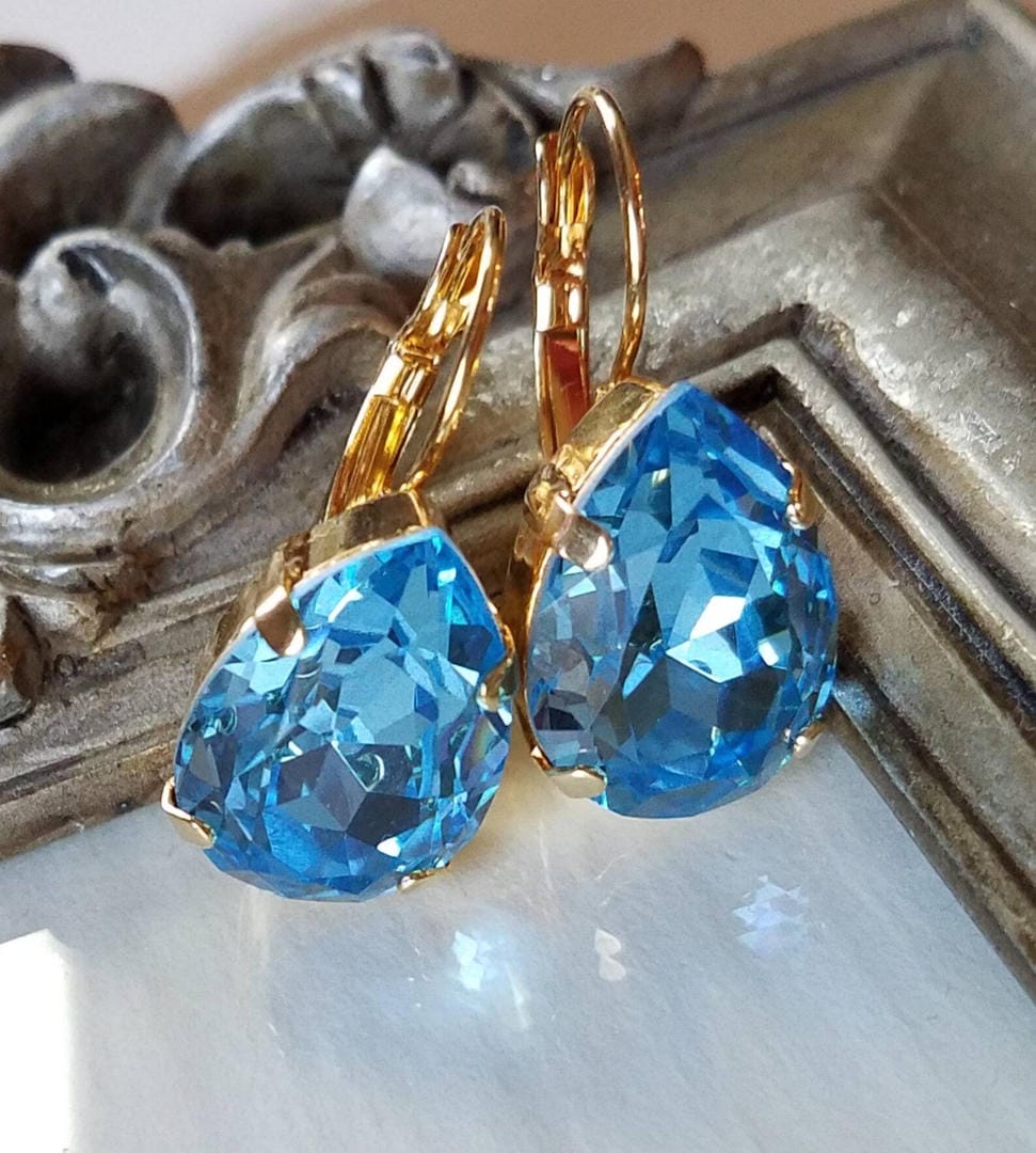 Boucles d'oreilles en verre bleu vintage