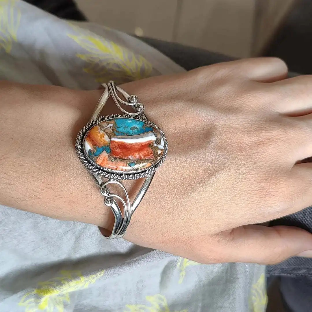 Bracelet en pierre précieuse vibrante Jalokivi